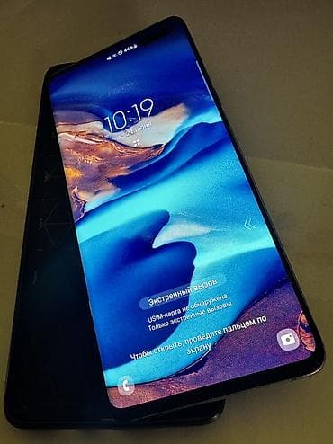 9 с: Samsung Galaxy S10 5G, Б/у, 512 ГБ, цвет - Черный, 1 SIM — 1