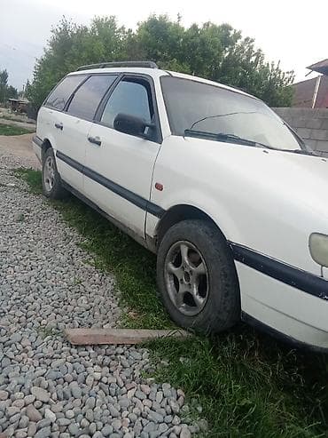 Продажа авто: Volkswagen Passat: 1995 г., Механика — 2