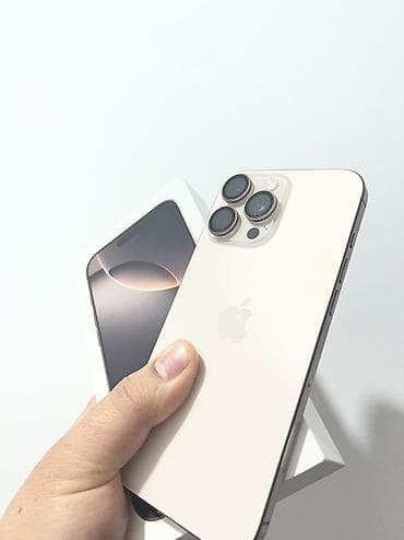 IPhone 16 Pro Max, Б/у, 512 ГБ, Desert Titanium, Защитное стекло, Чехол, Кабель, 92 %