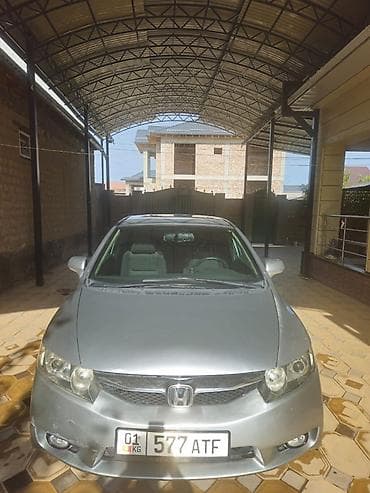 Honda Civic: 2009 г., 1.8 л, Автомат, Бензин, Седан — 1