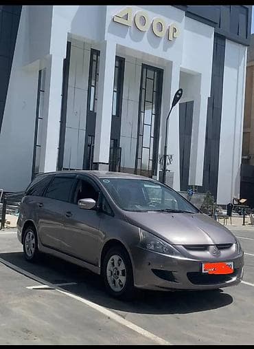 colf 2: Mitsubishi Grandis: 2004 г., 2.4 л, Автомат, Бензин, Минивэн — 2