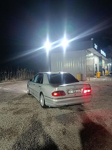 значок w210: Mercedes-Benz E-Class: 1995 г., 2.3 л, Автомат, Бензин, Седан — 2