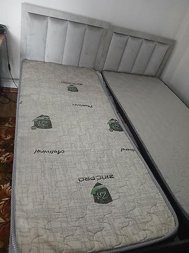Кровати: Две односпальные кровати цвет серый под мрамор, в комплекте с — 2