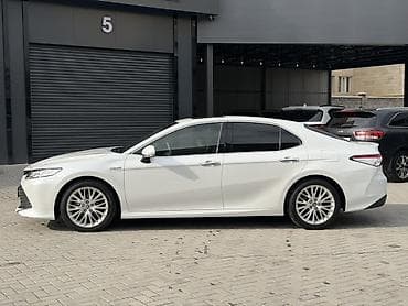 Унаа сатып алуу: Toyota Camry: 2020 г., 2.5 л, Вариатор, Гибрид, Седан — 6