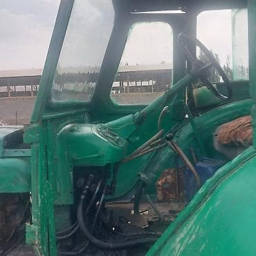 ауман тягач: Трактор колесный с кабиной Описание: - Классический — 3