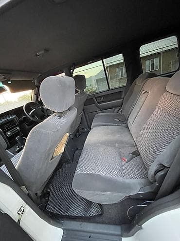 colf 3: Isuzu Bighorn: 1998 г., 3.1 л, Автомат, Дизель, Внедорожник — 9