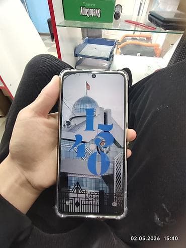 Техника жана электроника: Xiaomi, 13, Колдонулган, 128 ГБ, түсү - Көгүлтүр, 2 SIM — 4
