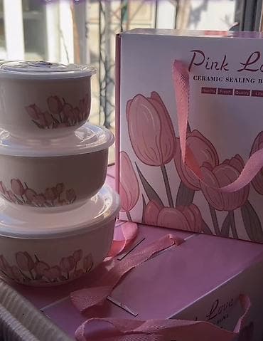 Набор керамических мисок с герметичными крышками Pink Love - 3 миски