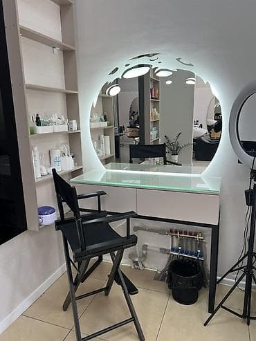 столы стулья: Профессиональный визжаний столик с подсветкой - Зеркало круглой — 1