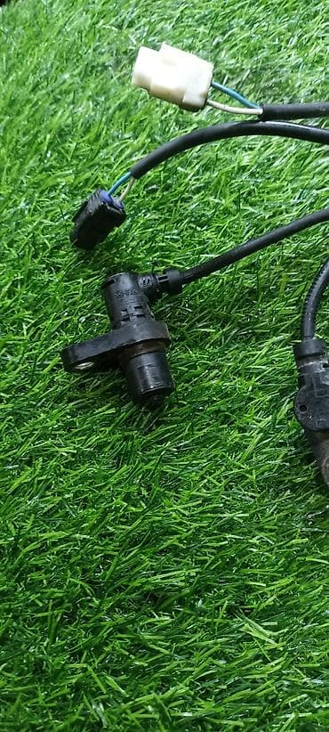 ist: Ист передний правый и левый ABS датчики — 2