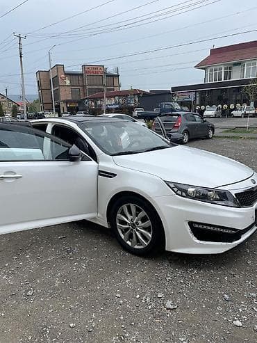 bmw 525: Kia Optima: 2011 г., 2 л, Автомат, Бензин, Седан — 5
