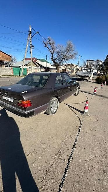 kia 3: Mercedes-Benz E-Class: 1991 г., 3.2 л, Автомат, Бензин, Седан — 4