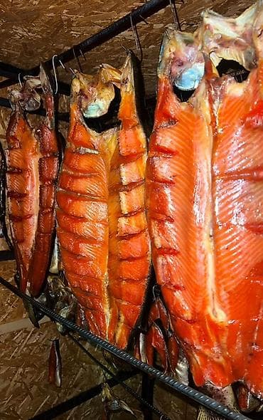 место для шашлыка: Натуральное копчение на фруктовых опилках 🤤 Рыба премиального качества — 1