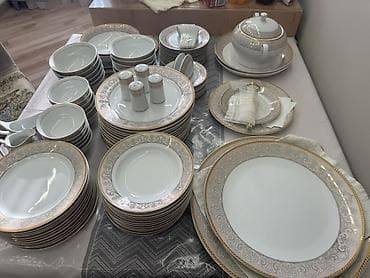 посуда разная: Фарфоровый столовый сервиз с изящным золотым кантом и — 2