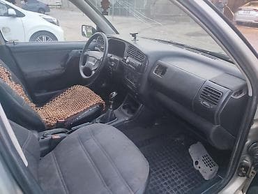 sprinter 4 4: Volkswagen Golf: 1996 г., 1.8 л, Ручные, Бензин, Хэтчбэк — 10