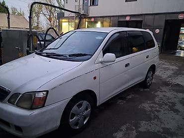 генератор тойота виш: Toyota Gaia: 2002 г., Минивэн — 6