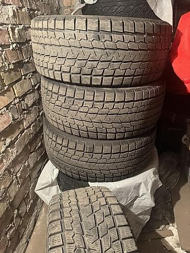 Зимние шины Yokohama, комплект из 4 шт. - Размер: 285/45 R22 - Индекс — 3