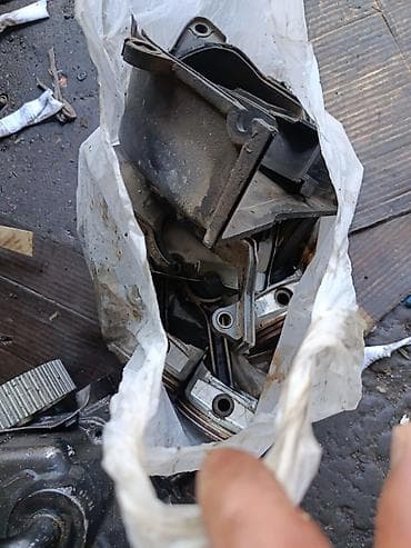 prius 30: Бензиновый мотор Mitsubishi 2000 г., 3 л, Б/у — 6