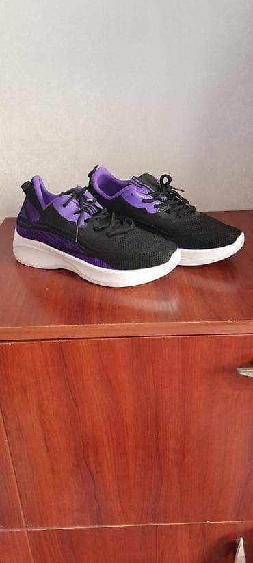 nike react: Кроссовки, 37, Новый, Самовывоз — 1