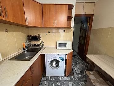 1 комната, 4 мкр Собственник, Без животных, от 1 года, С мебелью полностью at lalafo.kg 1 комната, 4 мкр Собственник, Без животных, от 1 года, С мебелью полностью