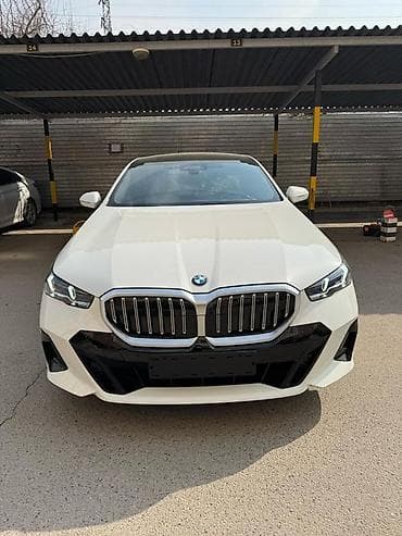 2 8: BMW 5 series: 2024 г., Автомат, Бензин, Седан — 2