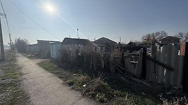 Куплю земельный участок: 7 соток, Для строительства — 2