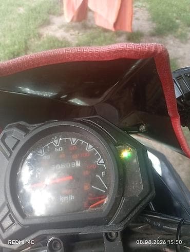 viper v250 r1: Скутер спортивного стиля, черный с красными акцентами. Характеристики — 6