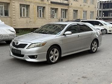 camry 2015: Toyota Camry: 2010 г., 2.5 л, Автомат, Бензин, Седан — 2