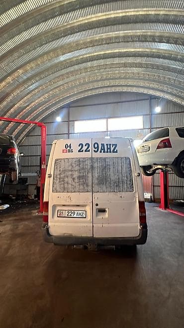 Ford Transit: 2001 г., 2.4 л, Механика, Дизель, Фургон