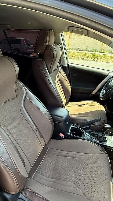 150 прадо: Toyota RAV4: 2018 г., 2.5 л, Автомат, Бензин, Кроссовер — 7