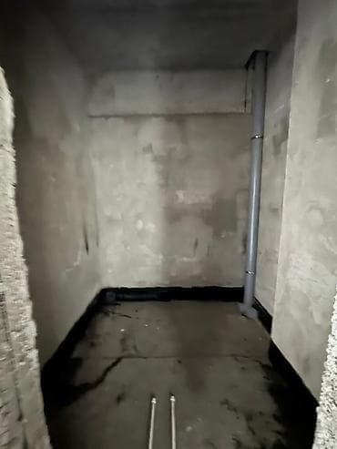 продаю квартиру бишкеке: Продается 1к кв ✨ 📍Адрес: Чокана Валиханова 1/1а Ориентир: Академия — 7