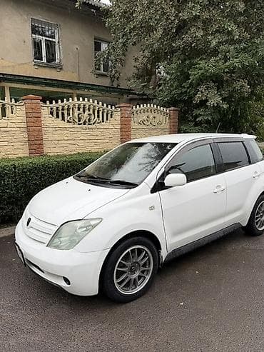 Продажа авто: Toyota Ist: 2002 г., 1.5 л, Автомат, Бензин, Хэтчбэк — 3