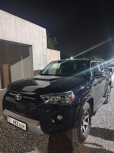 Toyota 4Runner: 2021 г., 4 л, Автомат, Бензин, Внедорожник at lalafo.kg Toyota 4Runner: 2021 г., 4 л, Автомат, Бензин, Внедорожник