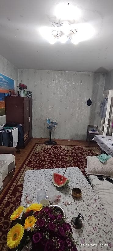 длиная: 1 комната, 40 м², Восток-5 мкр 106 серия, 5 этаж, Старый ремонт — 6