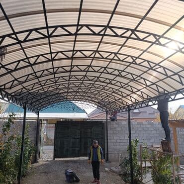 накрыть крышу: Металлический навес с крышей из прозрачного или полупрозрачного — 12