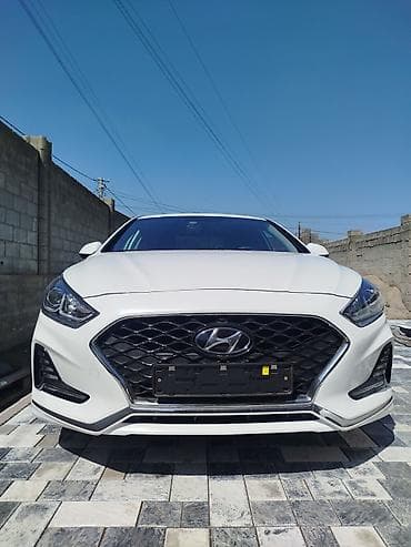 Hyundai Sonata: 2021 г., Седан
