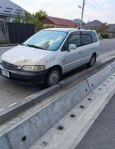 краска авто: Honda Odyssey: 1994 г., 2.2 л, Автомат, Бензин, Минивэн — 1