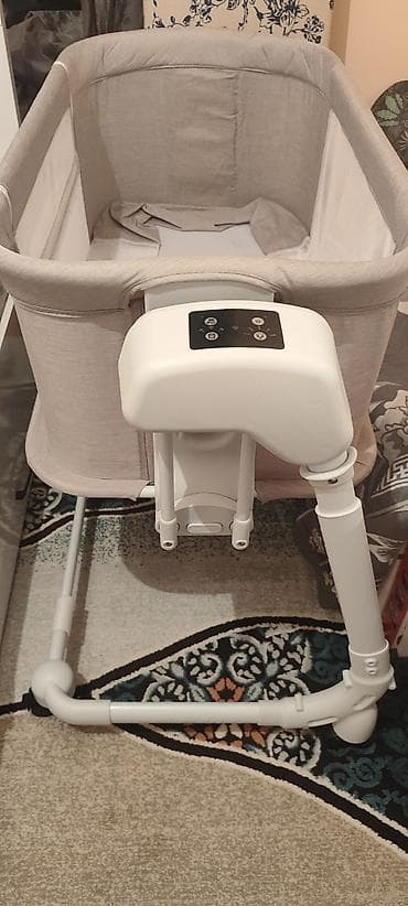 кровать с бортиком: Детская приставная кроватка, Новый, С колесиками, цвет - Бежевый — 5