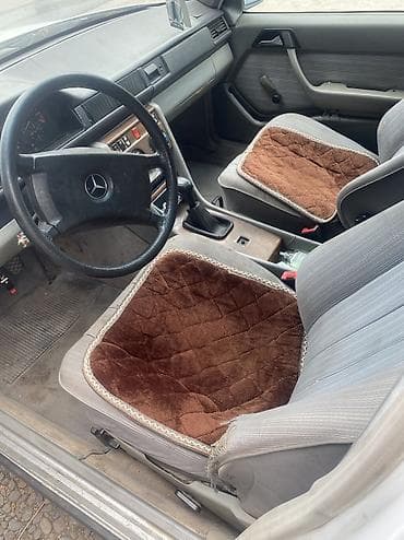 машина bwm: Mercedes-Benz E-Class: 1989 г. — 5