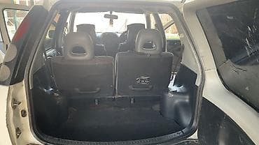 crv 2: Toyota Raum: 2000 г., 1.5 л, Автомат, Бензин — 5