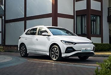 bid e2: BYD E2: 2024 г., 3 л, Автомат, Электромобиль, Лифтбек — 1