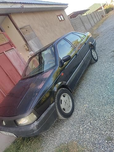 transporter t3: Volkswagen Passat: 1992 г., 1.8 л, Механика, Бензин, Седан — 5