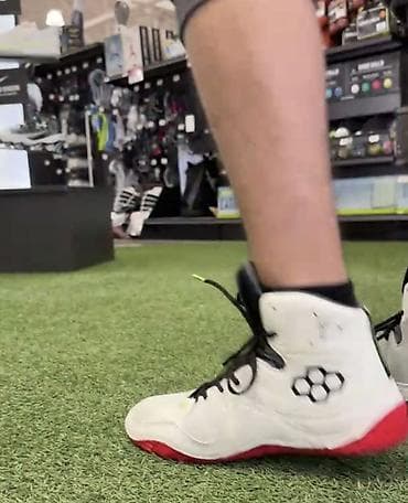 советская васильева: Мужские кроссовки, 45, Adidas, Новый, цвет - Белый — 2