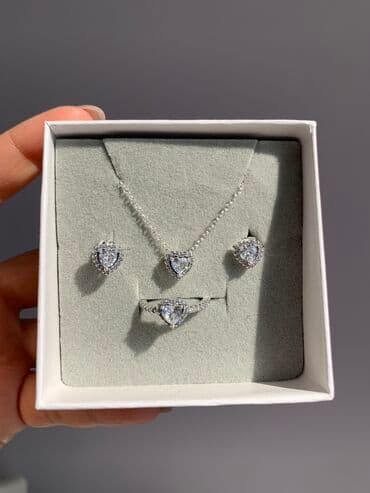 Серебро 925, SilverRoza: Набор 🤍 из чистого серебра 925 пробы. В наборе цепочка с кулоном at lalafo.kg Серебро 925, SilverRoza: Набор 🤍 из чистого серебра 925 пробы. В наборе цепочка с кулоном