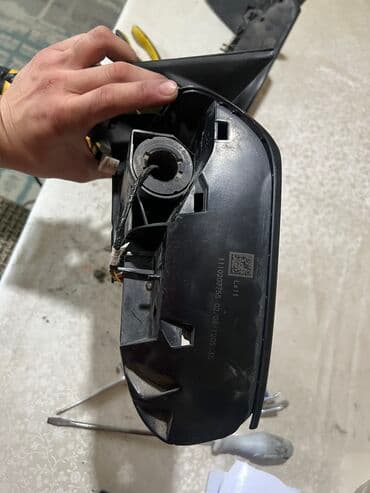 пробег авто: Боковое левое Зеркало Toyota Б/у, Оригинал — 4
