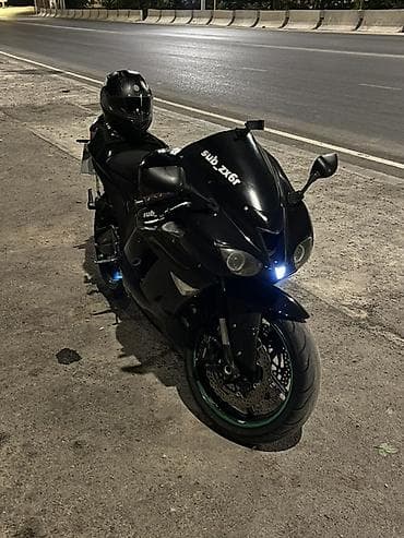 Мотоциклы: Спортивный мотоцикл Kawasaki Ninja ZX-6R . Черный матовый/глянцевый — 1