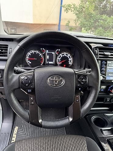 авто ли: Toyota 4Runner: 2023 г., 4 л, Автомат, Бензин, Внедорожник — 9