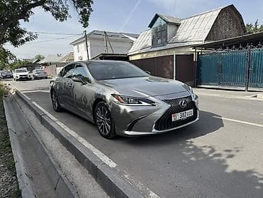 echo platz: Lexus ES: 2021 г., 2.5 л, Автомат, Гибрид, Седан — 2