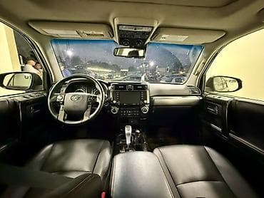 муравей с бензином: Toyota 4Runner: 2021 г., 4 л, Автомат, Бензин, Внедорожник — 7