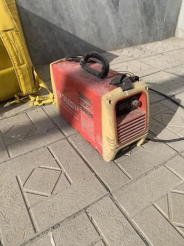 зубр: Сварочный аппарат, Ручная дуговая сварка, Б/у, Самовывоз — 1